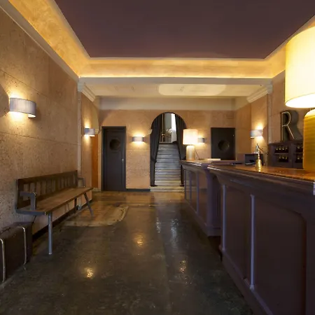 Отель Regina Boutiquehotel 4*