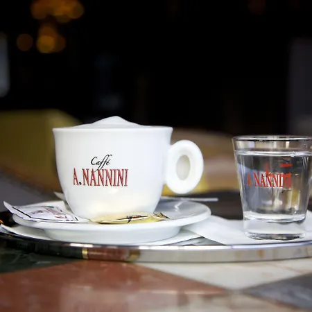 ホテル Regina Boutiquehotel 4*