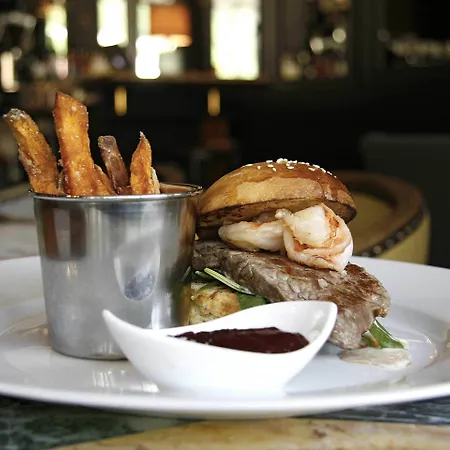 Otel Regina Boutiquehotel 4*