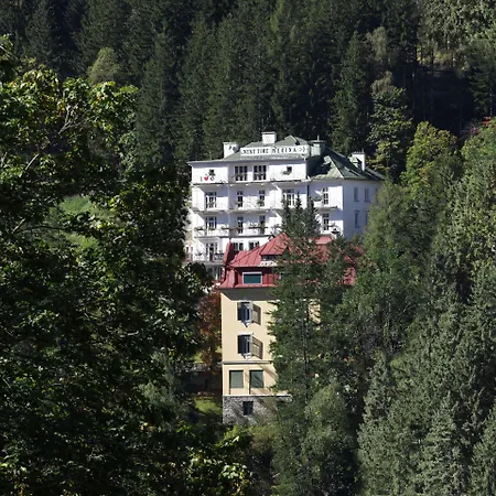 Regina Boutiquehotel Otel 4*